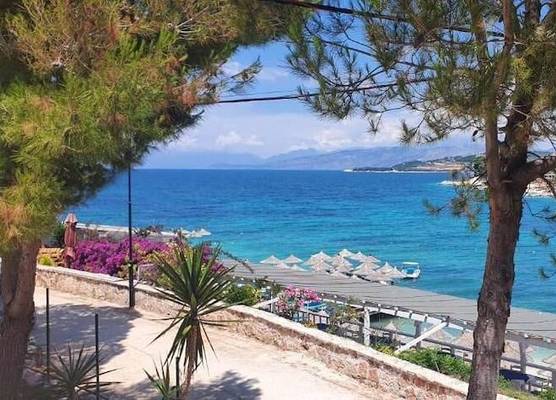 EMAR Beachfront Hotel Ksamil 1