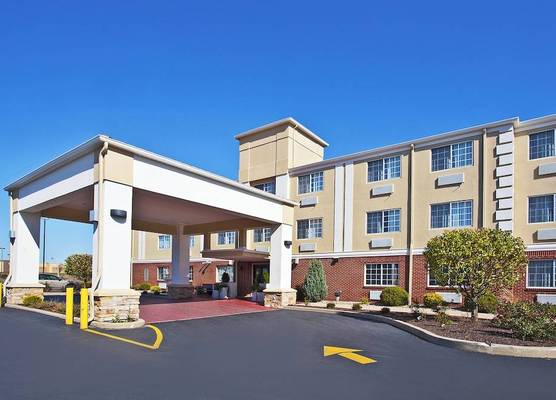 Holiday Inn Express & Suites WABASH by IHG 1