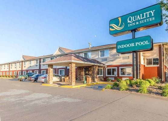 Quality Inn & Suites Eau Claire University Area 1
