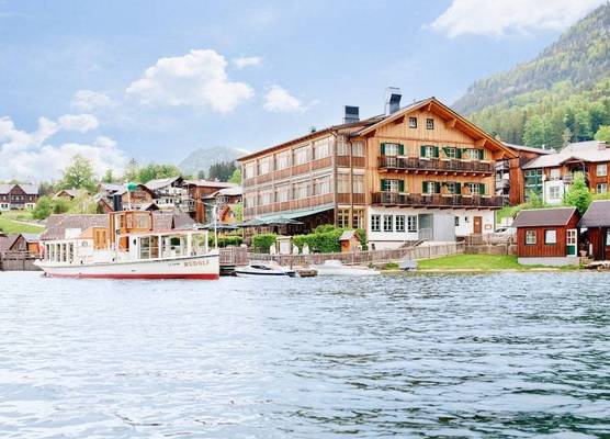 TAUROA Seehotel Grundlsee 1