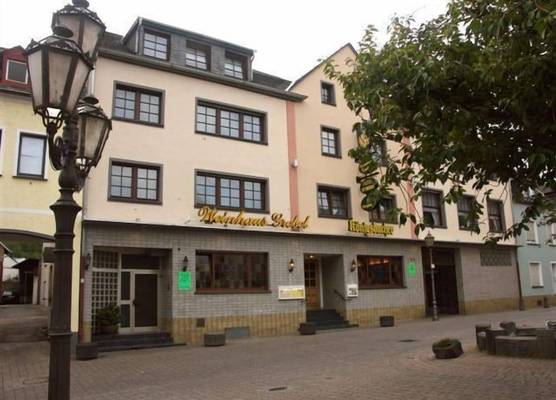 Hotel-Restaurant Weinhaus Grebel 1