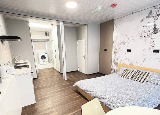 OYO Welsh Holiday Accommodation - Modern Stay 1