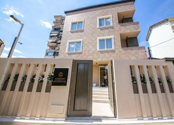 Comfort Boutique Hotel Tirana 1