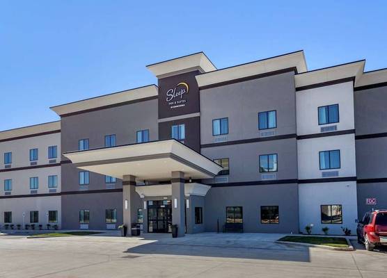 Sleep Inn & Suites Waller 1