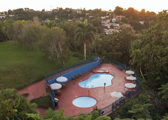 El Oasis Hotel 1