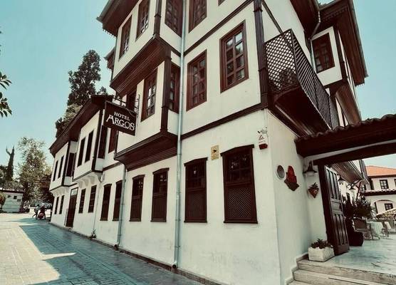 Argos Hotel 1