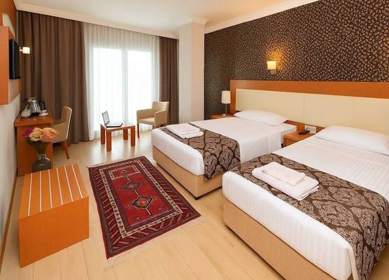 Grand Hotel Avcılar 1