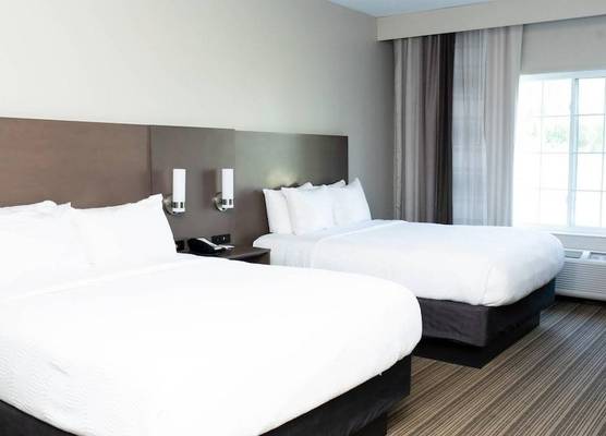 Country Inn & Suites by Radisson, Prairie du Chien 1