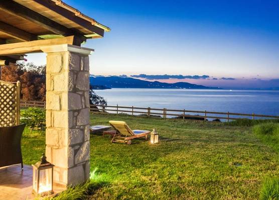 Kavos Psarou Villas 1