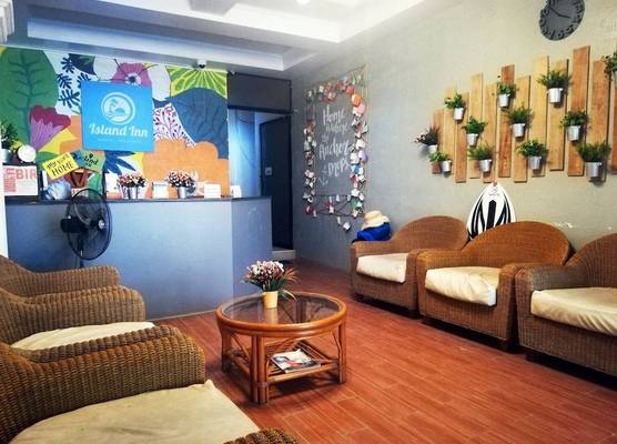 Island Inn 1