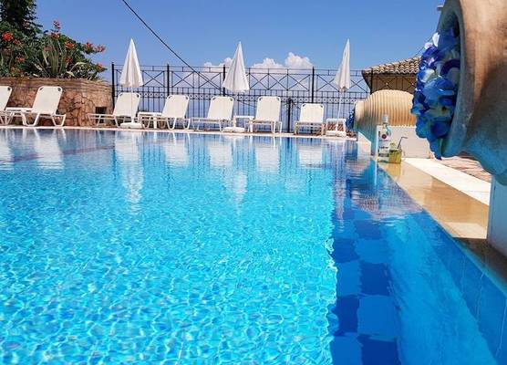Avra Paradise Aparthotel 1