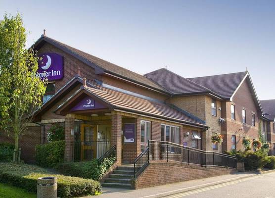 Premier Inn Colchester - A12 1