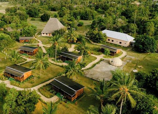 Signature Collection by Eight Continents, Mafia Island 1