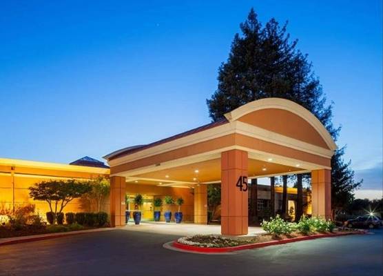 FairBridge Hotel by Concord Plaza 1