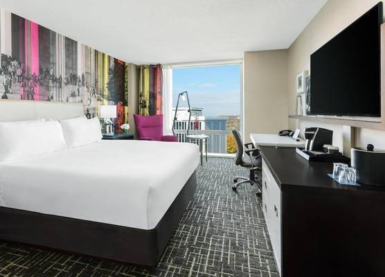 Hyatt Centric Arlington 1