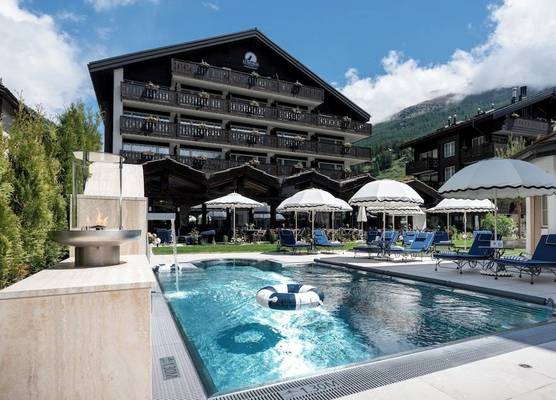 Le Mirabeau Resort & Spa 1