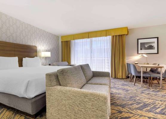 Best Western Plus Bayside Inn 1