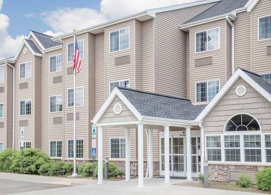 Microtel Inn & Suites by Wyndham Mansfield 1