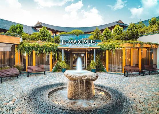 Maximus Resort 1