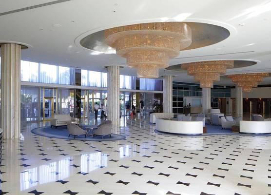 Residences in Sorrento & Tresor Miami Beach 1