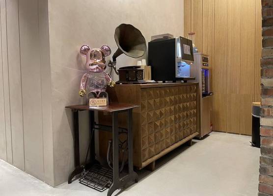 Inns Hotel 1