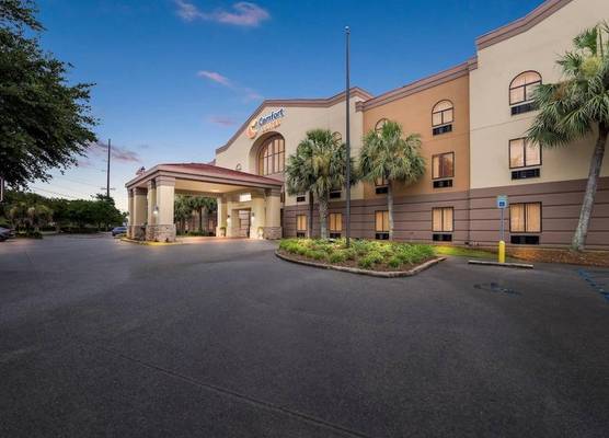Comfort Suites Daphne - Mobile East Bay 1