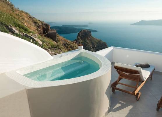 Caldera's Majesty 1