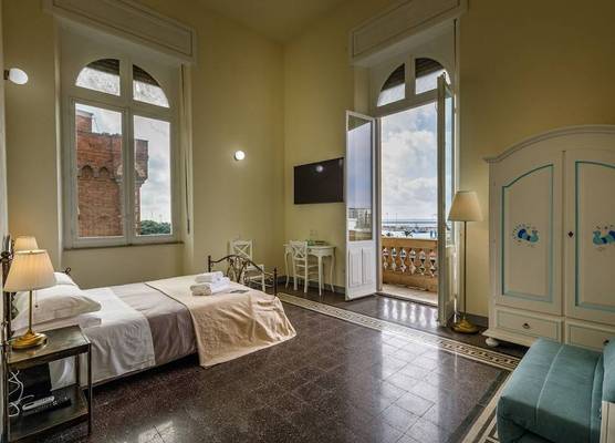 Onlyrooms IV - Sea View & Free Parking 1