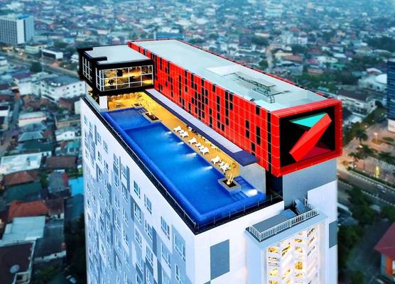 The Zuri Hotel Palembang 1