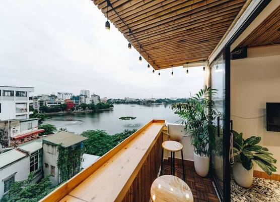 The Autumn Homestay 1