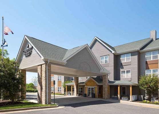 Country Inn & Suites by Radisson, Washington Dulles International Airport, VA 1
