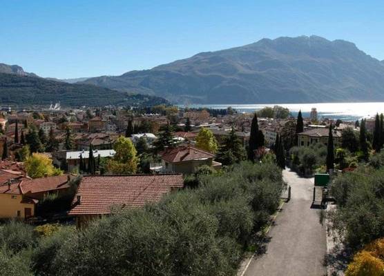 Aparthotel Englovacanze 1