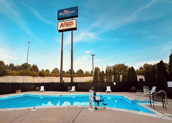 Baymont by Wyndham Indianapolis South 1
