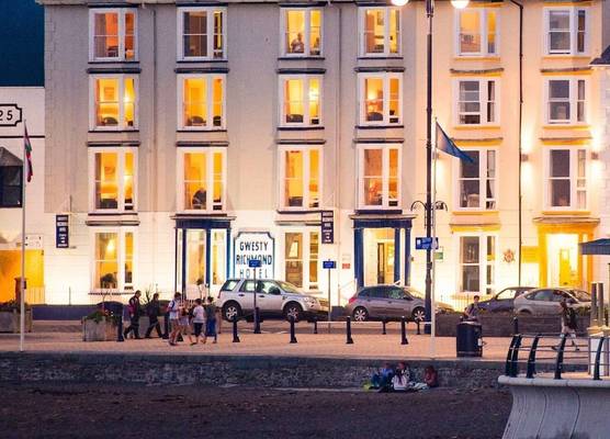 Richmond Hotel 1