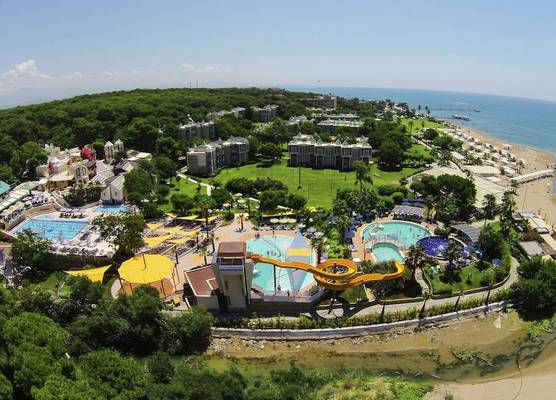 ROBINSON PAMFILYA - All Inclusive 1