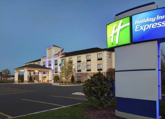 Holiday Inn Express ADRIAN by IHG 1
