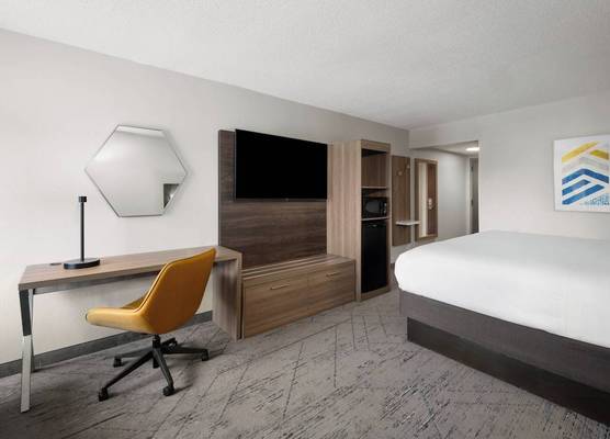 Holiday Inn Express GREENVILLE by IHG 1