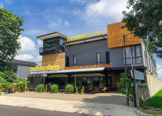 Summerville Hotel & Coffee Shop 1