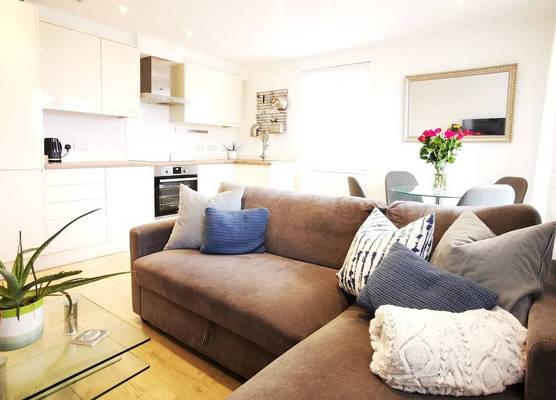 No.2 Horizon - Apartment in East Wittering Village 1