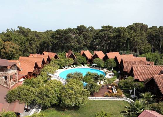 Woodline Hotel 1