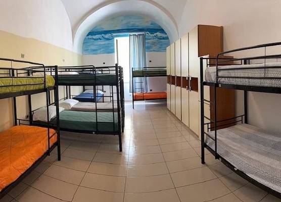 Seven Hostel & Rooms 1