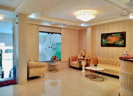 Nhu Y Hotel 1