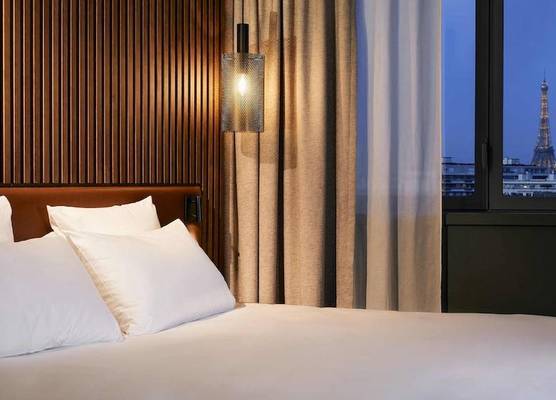 Le Bellune Paris 1