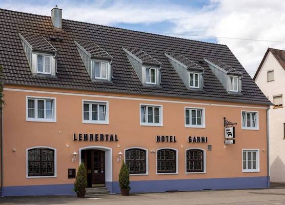 Hotel Garni Lehrertal 1