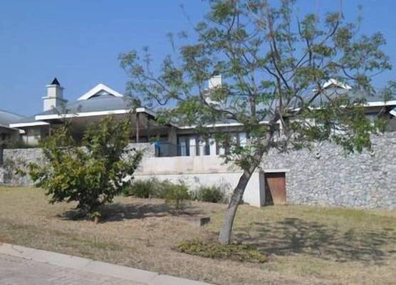 Hoyohoyo Hazyview View Villas 1