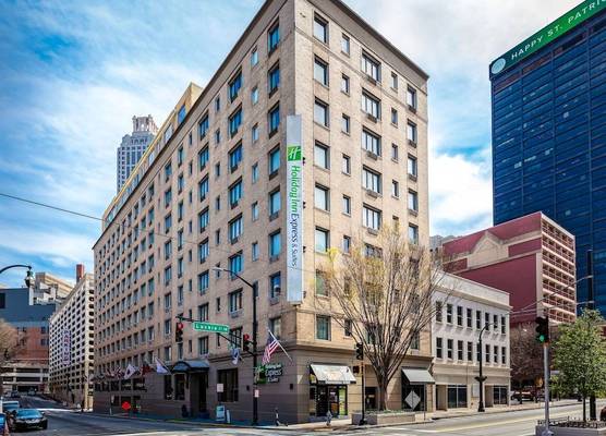 Holiday Inn Express & Suites ATLANTA DOWNTOWN by IHG 1