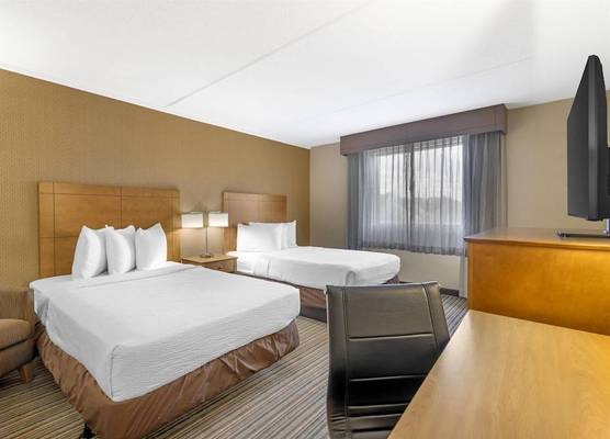 Best Western Royal Plaza Hotel and Trade Center 1