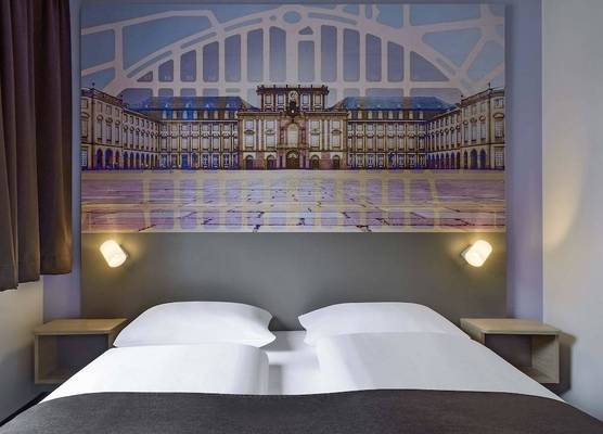 B&B Hotel Mannheim-Neuostheim 1