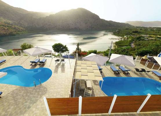 Lake View Suites Private Pool Villas with Panoramic Lake Kournas Views Near Chania 1