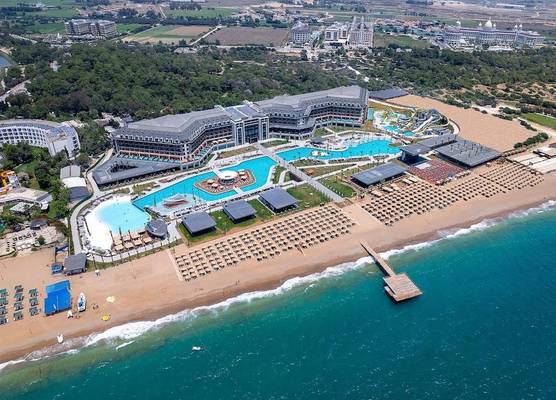 Lago Hotel 1